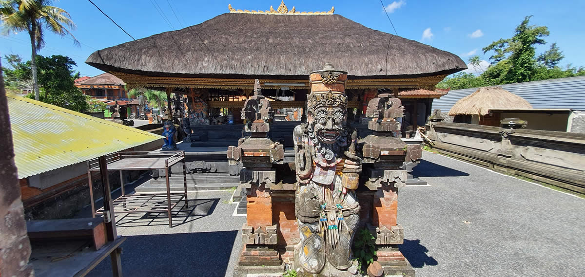 Sculptures - Temple, Bali International